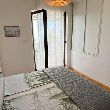 Stella Apartment