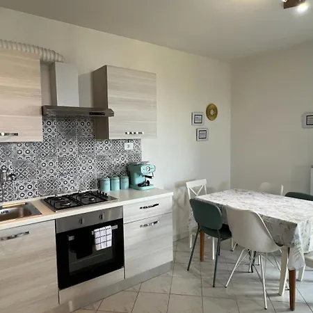 Stella Apartment *